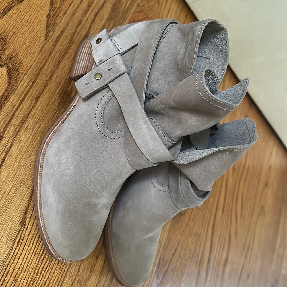 UGG Botties